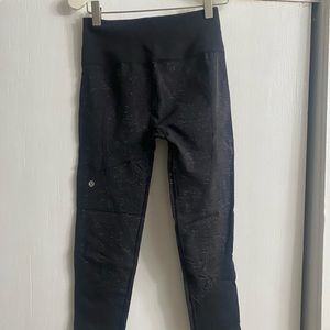 Lululemon ebb to street leggings